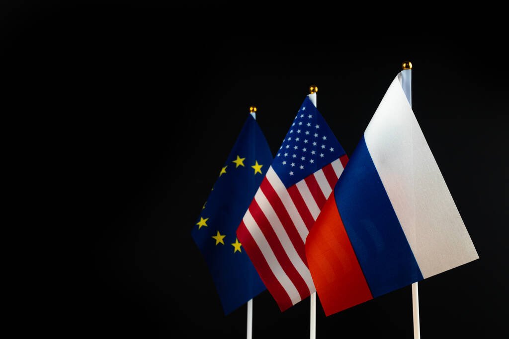 Balanța Delicată Între Conflict Și Cooperare În Relațiile Internaționale